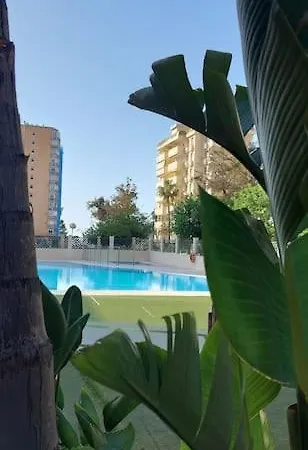 Апартаменты Elegante Alojamiento Con Piscina A 200 M Del Mar. Бенальмадена