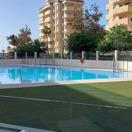 Апартаменты Elegante Alojamiento Con Piscina A 200 M Del Mar.