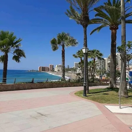 Апартаменты Elegante Alojamiento Con Piscina A 200 M Del Mar.