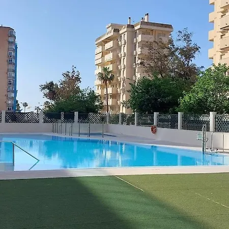 Elegante Alojamiento Con Piscina A 200 M Del Mar. Διαμέρισμα