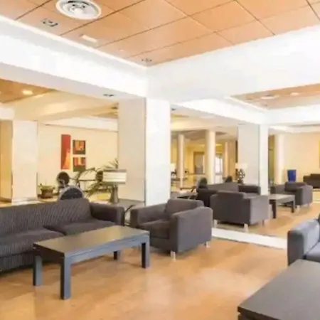 Elegante Alojamiento Con Piscina A 200 M Del Mar. Benalmádena