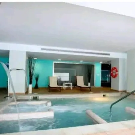 Elegante Alojamiento Con Piscina A 200 M Del Mar. * Benalmádena